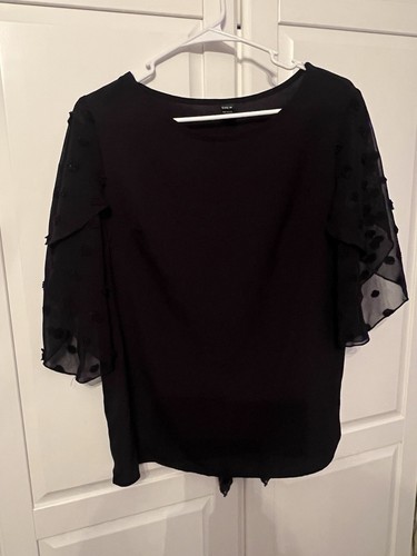 Shein Womens Size Large Black Blouse Cape Sleeves With Accents On Sleeve - 第 1/3 張圖片