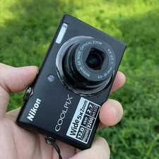 Nikon COOLPIX S570 12MP Compact Digital Camera 5x Optical Zoom English languege