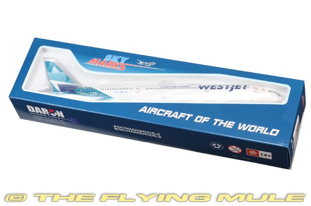 Skymarks 1:200 787-9 Dreamliner WestJet Airlines C-GUDH w/Wood Stand