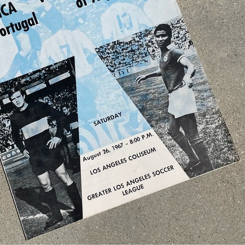 Vtg 1967 Portugal V Argentina Los Angeles Coliseum Soccer Futbol Program Eusébio - Picture 4 of 11