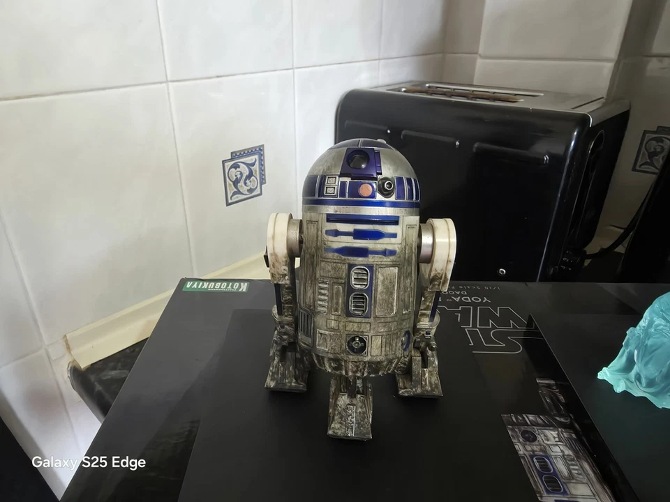 Star Wars Kotobukiya Yoda & R2-D2 Dagobah Pack ARTFX 1/10th Scale Model complete - Image 3 of 4