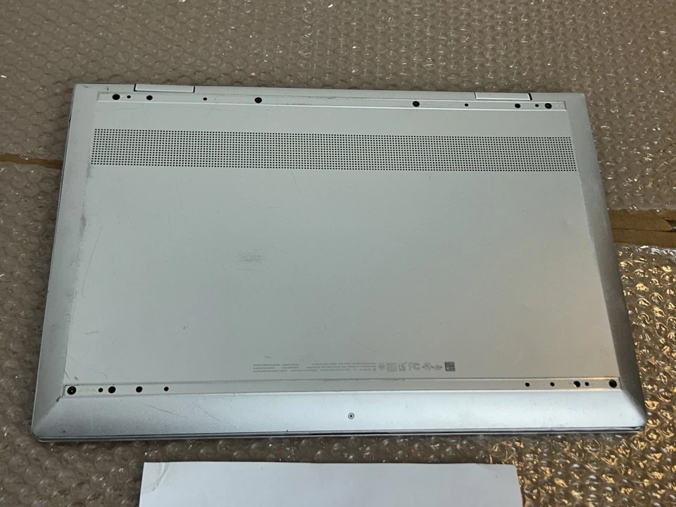 HP Envy x360 Convertible M 15M-cn0011dx 15.6" For Parts w/ screen damage - Image 3 of 4