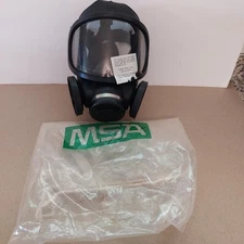 MSA 7-204-1 Military Grade Respirator w/ Cover Lens Medium Nwt NEW Gas Mask