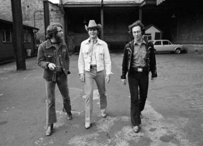 Doug Clifford John Fogerty and Stu Cook of Creedence Clearwat- 1971 Old Photo