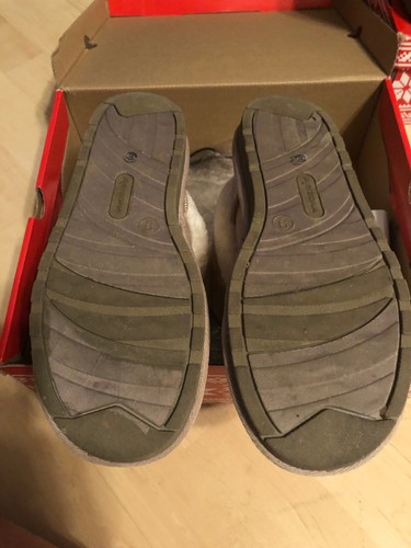 JC Penny Arizona Sammy Chestnut fur boots, shoes. Size 9 - Picture 5 of 6
