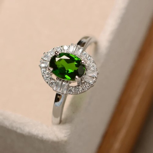 Solid 950 Platinum 2.30 Ct Oval Cut Natural Emerald Diamond Engagement Ring 8 - Picture 4 of 8
