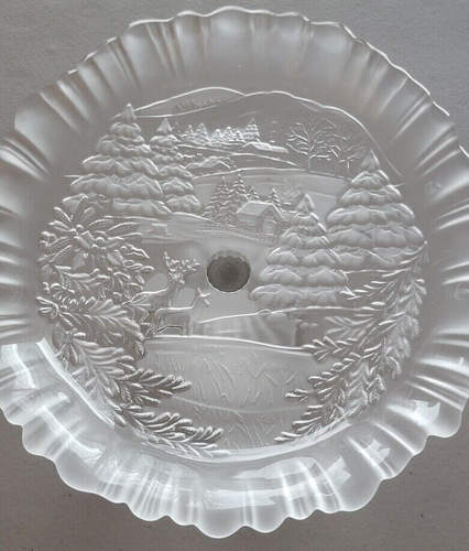 Mikasa Winter Dreams Footed Bon Bon 9” Dish Glass Frosted Deer Cabin Christmas - Picture 7 of 7