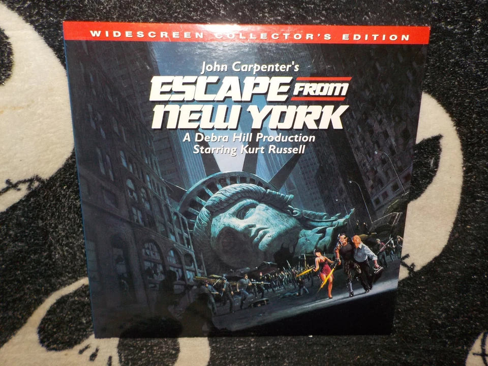 Escape From New York & LA Wixescreen Laserdisc LD John Carpenter Free Ship $50 Foto 2 de 4