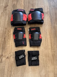 Bern Knee & Elbow Pads Set Red/Black & 187 Killer Pads Wrist Guards