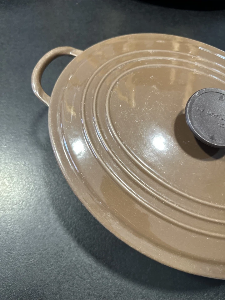 (D) LE CREUSET Casseruola Le Creuset In Ghisa Smaltata 30 Cm, Colore Marrone - Immagine 4 di 4