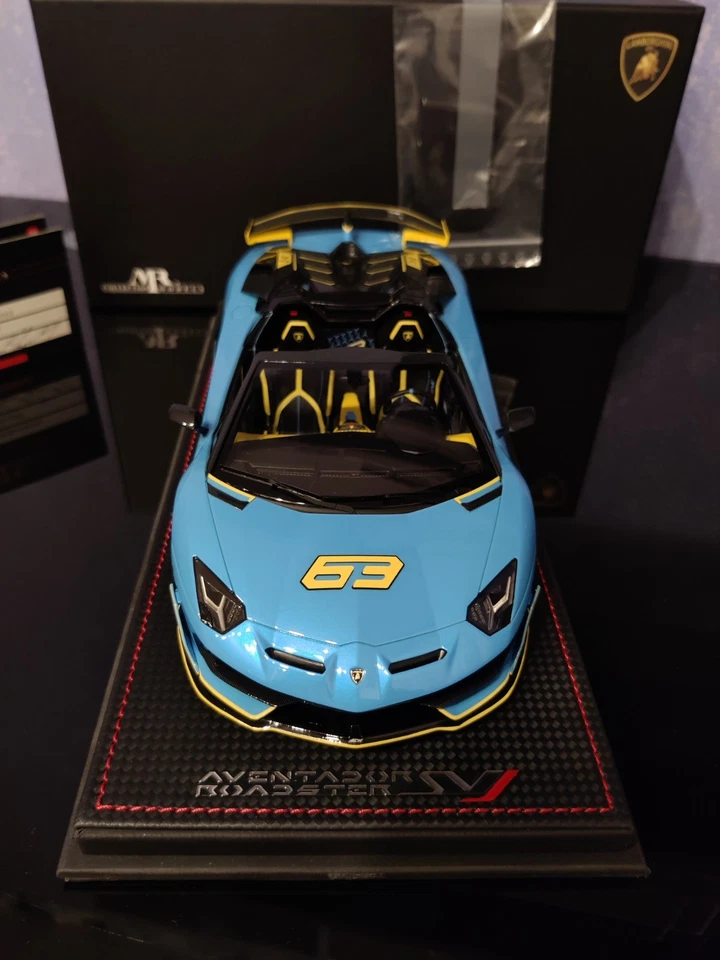 MR Collection Lamborghini Aventador SVJ 63 Roadster 1/18 Blu Cepheus N°36/63 - Photo 3/4