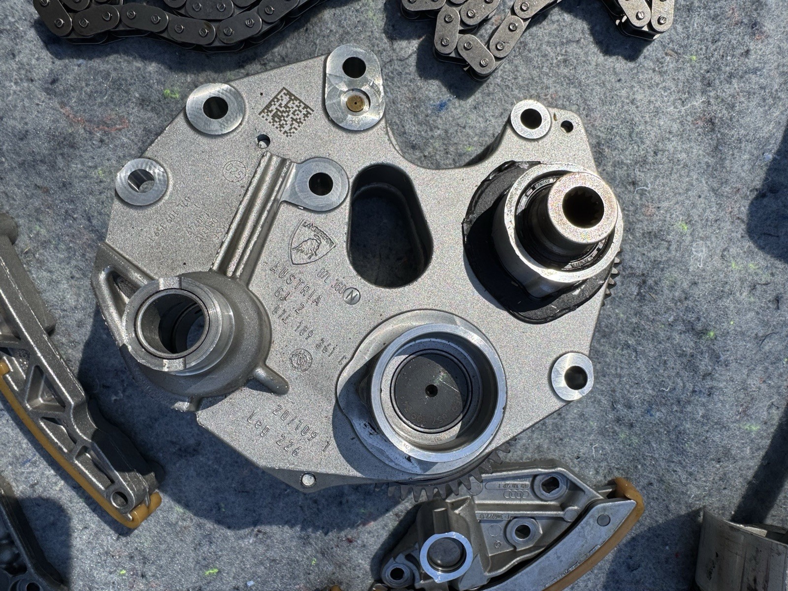 Lamborghini V10 07L109361C gear drive plate  