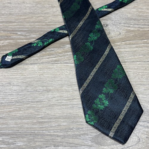 Patrick Francis Neck Tie Handmade Luxury 100% Silk Green shamrocks Celtic knot