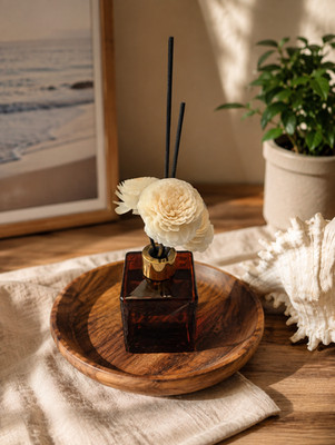 Luxury Reed Diffuser   Aromatherapy Home Fragrance with Floral Sticks & Gift Box