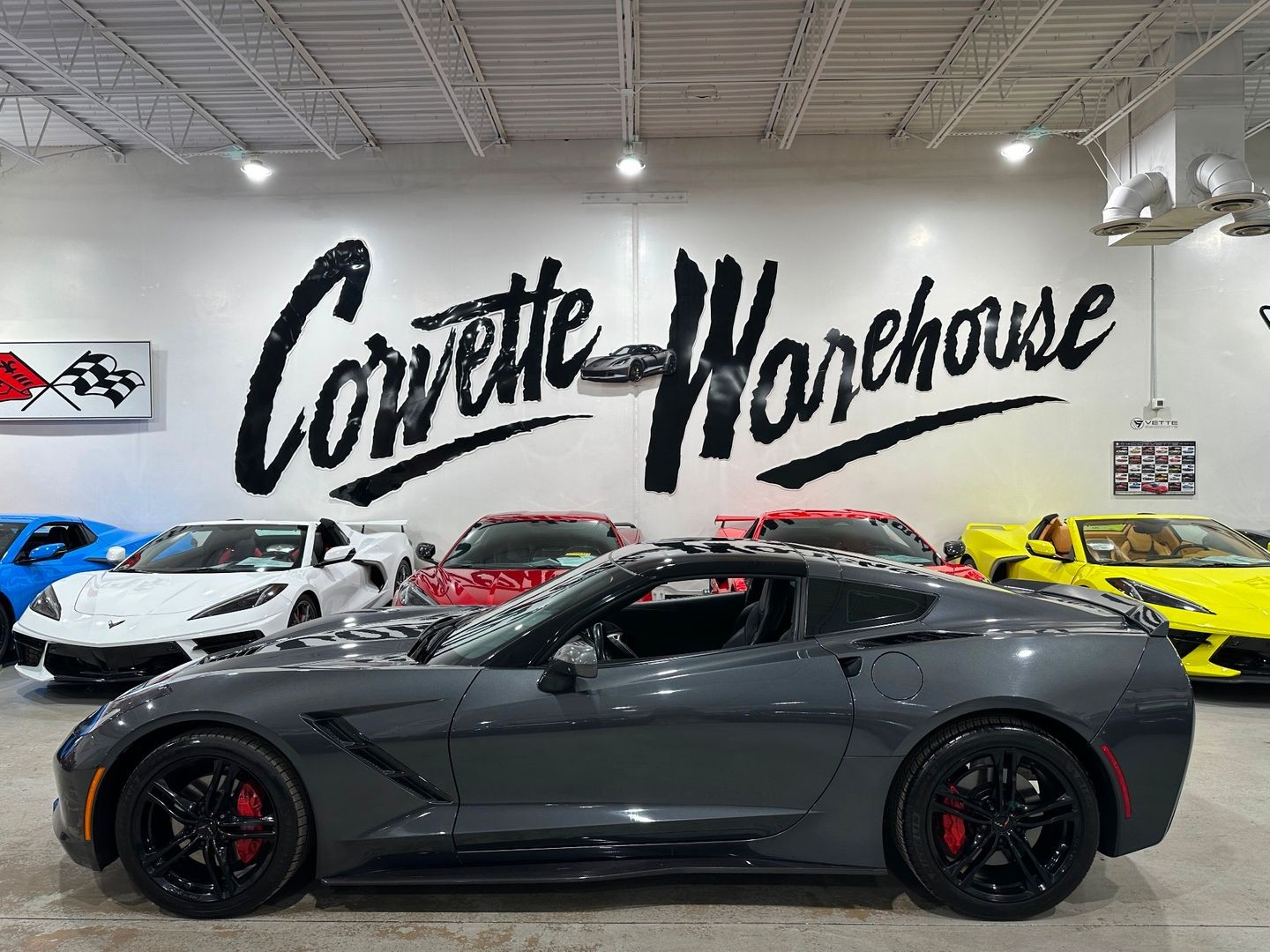2017 [G7Q] Watkins Glen Gray Metallic Chevrolet Corvette   | C7 Corvette Photo 2