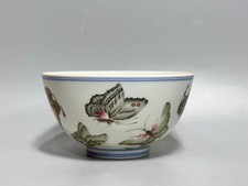 Nice Chinese Handmade Painting Famille Rose Porcelain Butterfly Bowl