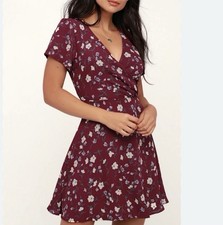 Lulus Boho Floral Faux Wrap Dress M Red Mini Flutter Sleeve Party Date Night