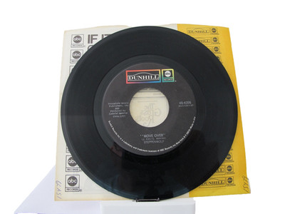 45 RECORD - STEPPENWOLF - MOVE OVER