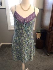 Women s SECRET TREASURES Blue/Purple Chemise Night Gown, Size SMALL