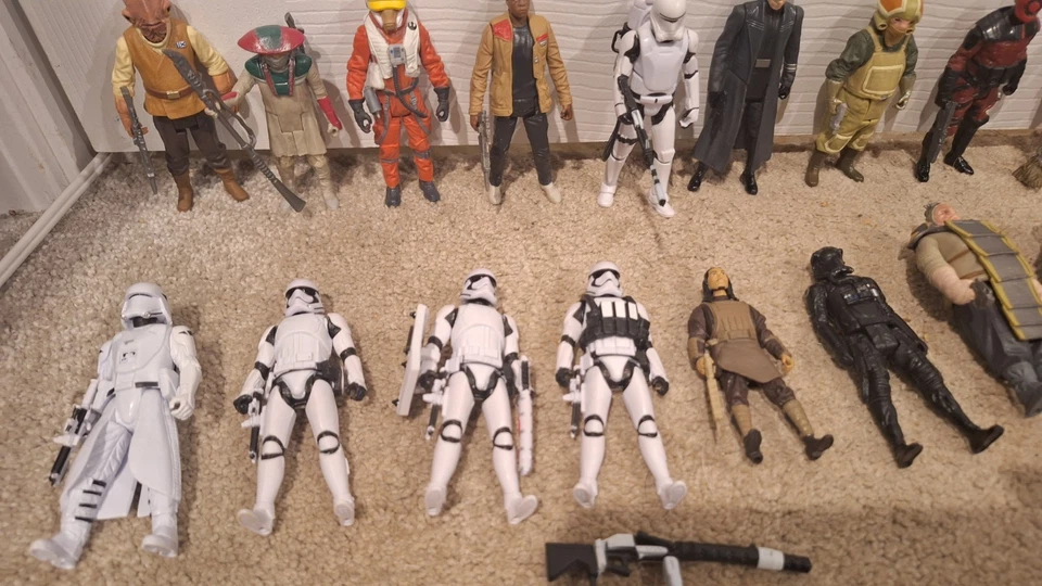Star Wars 3.75" The Force Awakens LOT (BB-8, First Order, Rey, Fin, Poe, Etc.) - Image 4 of 4