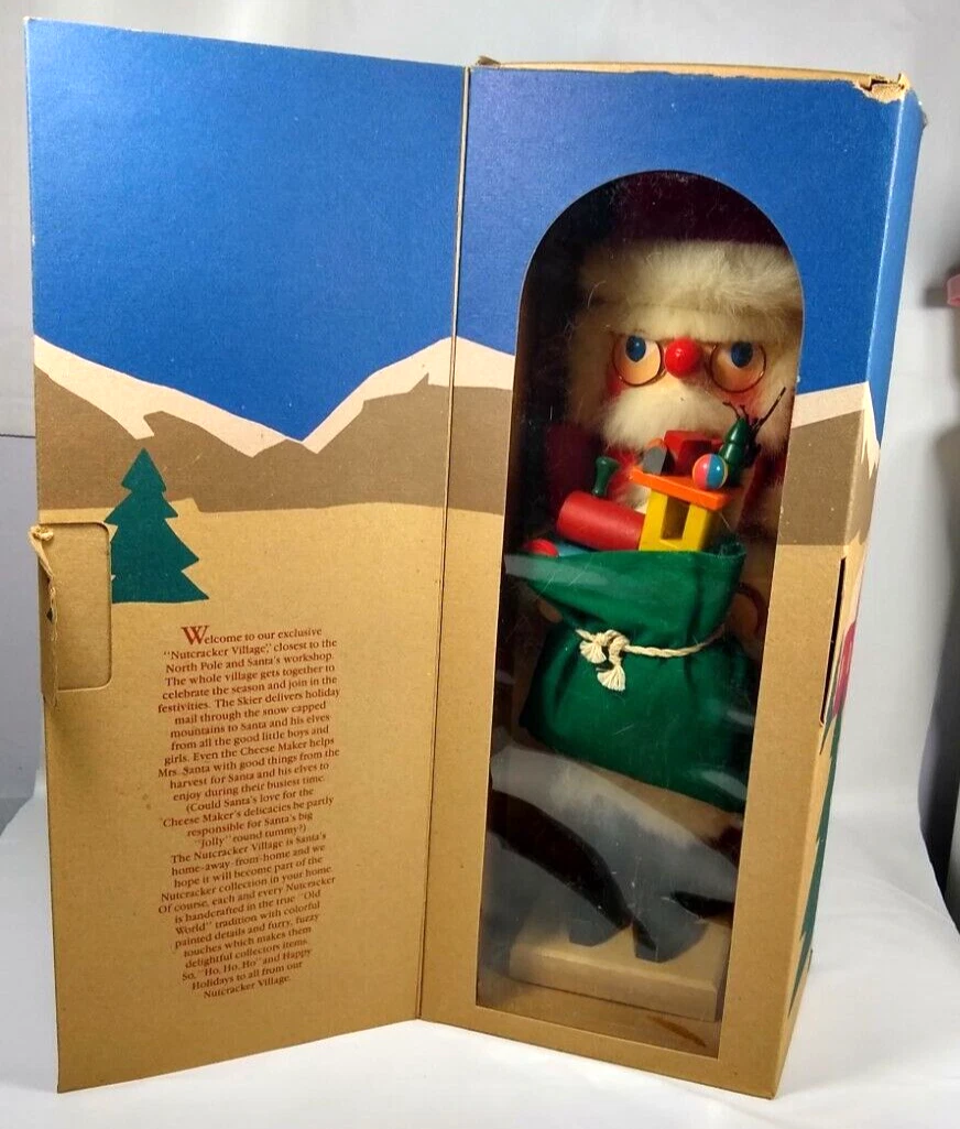 Nutcracker Village Santa Wooden 1992 Handcrafted & painted Old World Fashioned