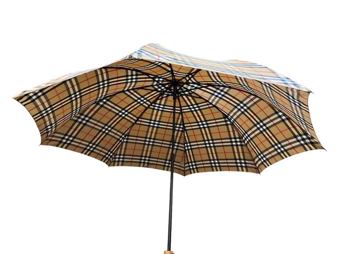 傘・レイングッズ Burberry Printed Nylon Umbrella Burberry Check pattern compact nylon umbrella with wooden