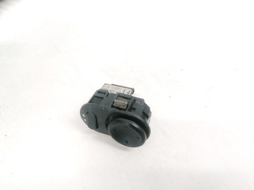Opel Vectra 2001 Wing mirror control switch (Exterior Mirror Switc #1355920-30