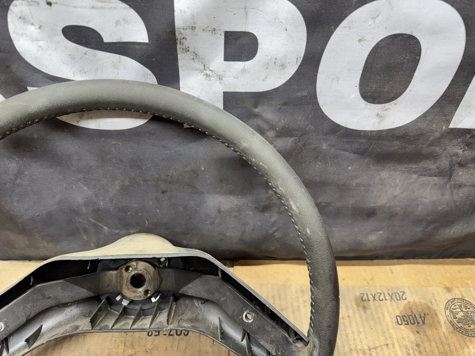 87 - 91 Volante Ford F150 F250 F350 Bronco OEM Foto 3 de 4