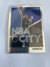 2019-20 Panini NBA Hoops Premium Stock - NBA City #30 Luka Dončić