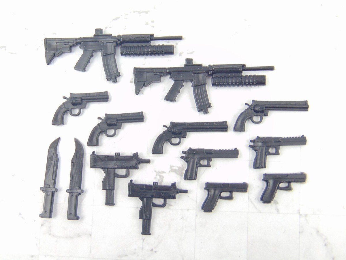 Custom Weapons 1:10 Scale 7
