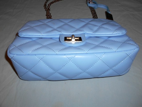 Cartera de hombro Catherine Malandrino azul estilo dejar de fumar con solapa de cadena plateada - Imagen 2 de 5