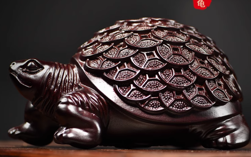 Wooden carved turtle ornaments, solid wood handicrafts