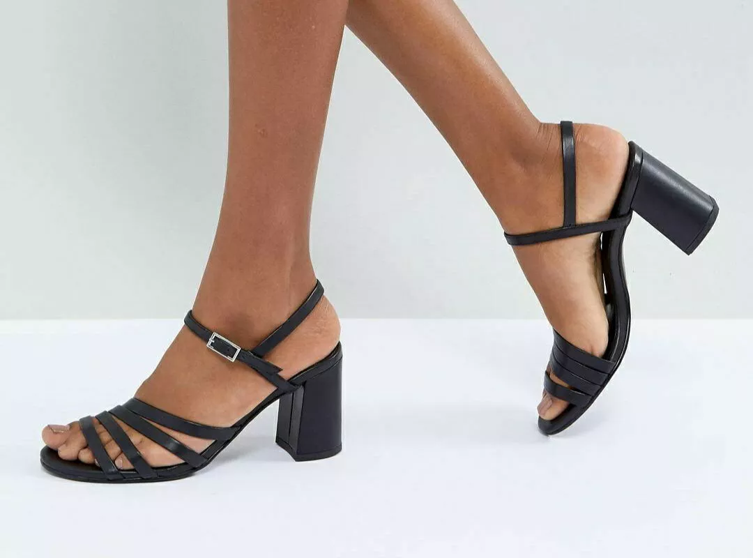 Vagabond Cherie Strappy leather heeled sandals