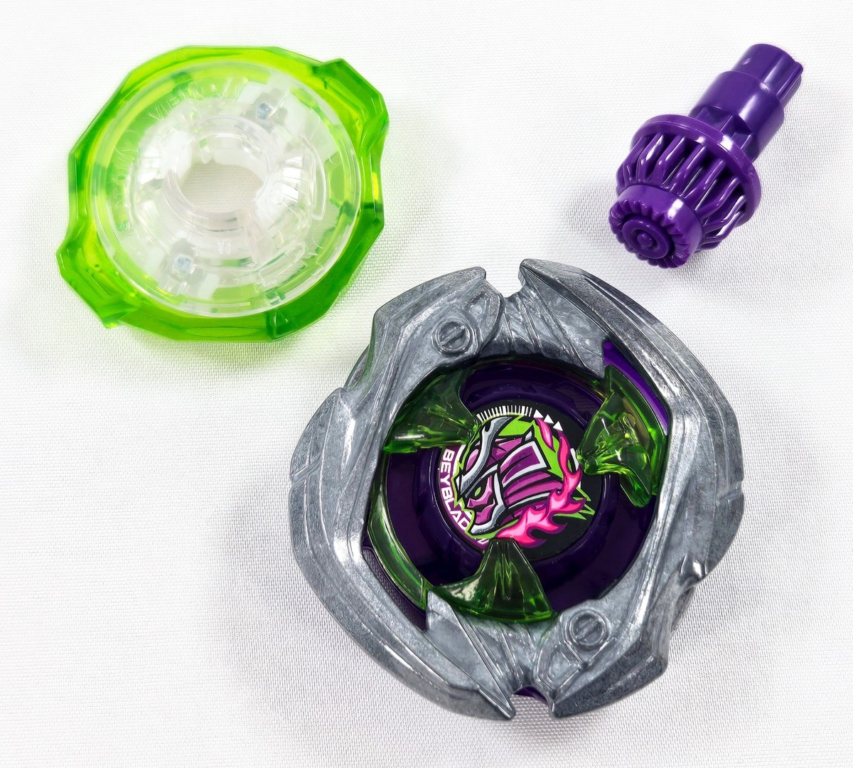 Beyblade X UX-09 SAMURAI SABER 2-70L SET NEW UNUSED 36.21g