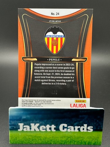 2024-25 Panini Select La Liga - Imparable Pepelu #24 Verde 4/5 SSP! - Valencia - Imagen 2 de 3