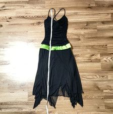 black halter dres