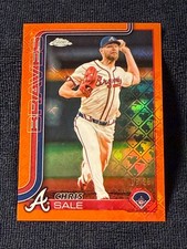 08/25 Chris Sale 2025 Topps Chrome Orange Refractor Logofractor Braves #182