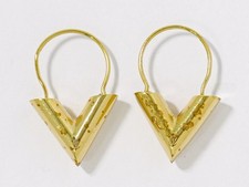 Louis Vuitton Essential V M61088 Gold Plated Creolen