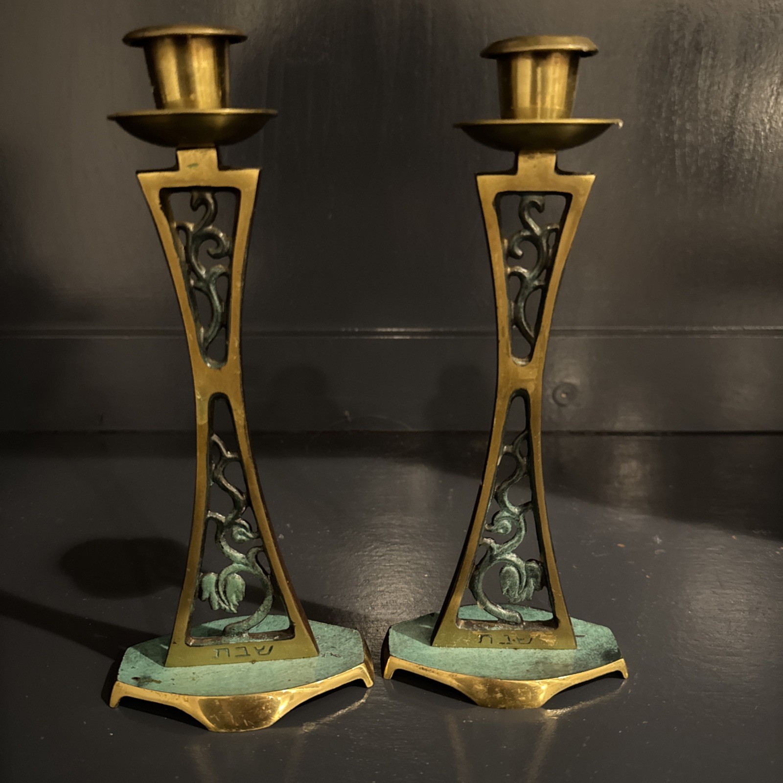 9" Shabbat Pair Of 2