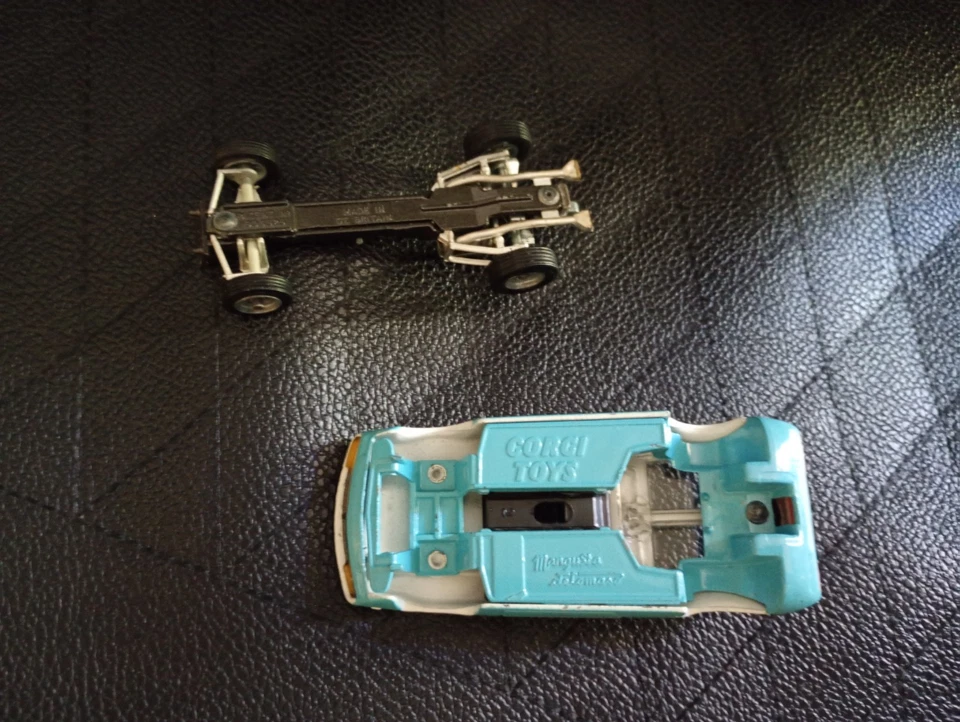 CORGI NO. 271 - Ghia Mangusta De Tomaso Coupe - diecast car - VGC - Image 3 of 4