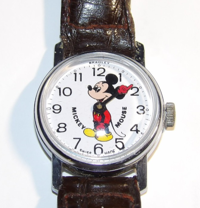 VINTAGE BRADLEY DISNEY MICKEY MOUSE WATCH! SWISS MADE! WINDUP