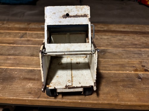 Mini Tonka 1968 Turbine Garbage Truck - Picture 7 of 9