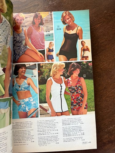 Catálogo de primavera y verano de Los Simpson Sears 1976 Canadá - Imagen 11 de 14
