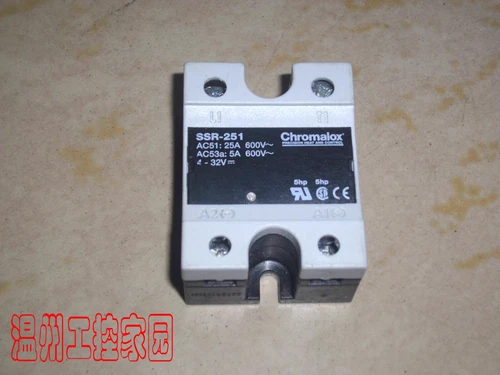 1pcs Used SSR-251 CHROMALOX solid State relay 25A