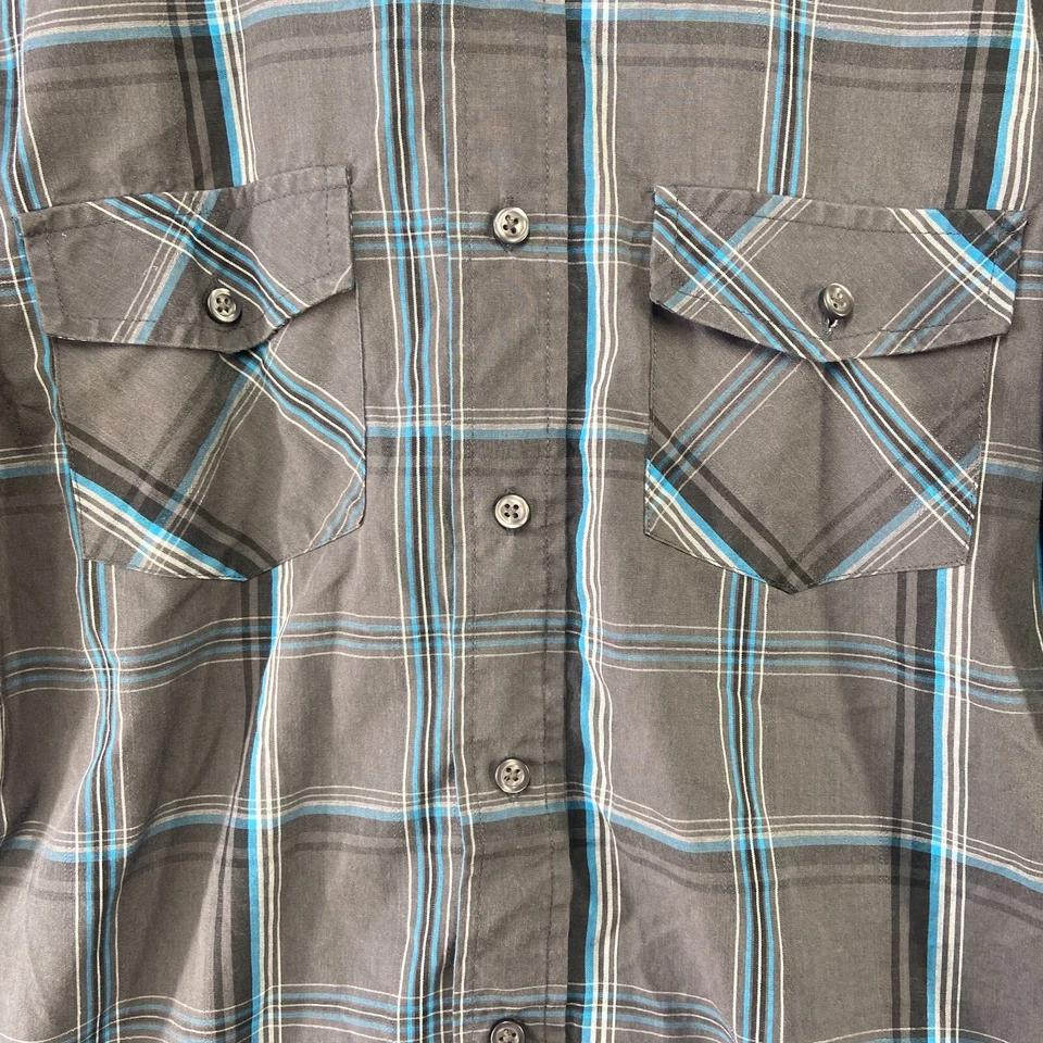Airwalk Men's Gray Blue Plaid Button Up Long Sleeve Shirt Size Medium - Image 3 of 4