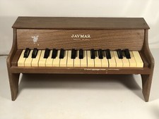 Vintage Jaymar 1950s Children Wood Toy Piano 30 Key Tabletop Display Made In USA
