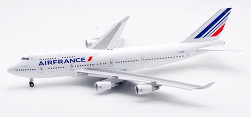Modelo de avión fundido a presión SQ Wings 1:200 Air France Boeing 747-400 F-GITD con solapa - Imagen 7 de 16