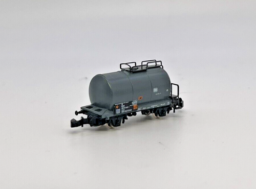 Z Scale Marklin 8776 Passenger and Freight Car Set Original Box *RARE* - Picture 11 of 13