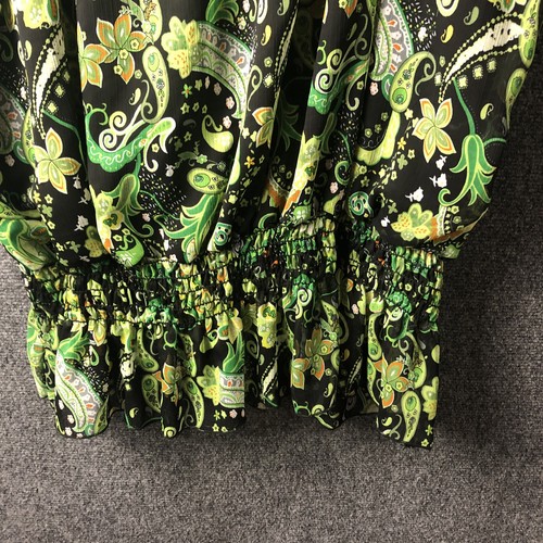 Women’s green floral paisley pullover blouse Tunic ruffled sleeve green 2/3X? - Picture 3 of 6