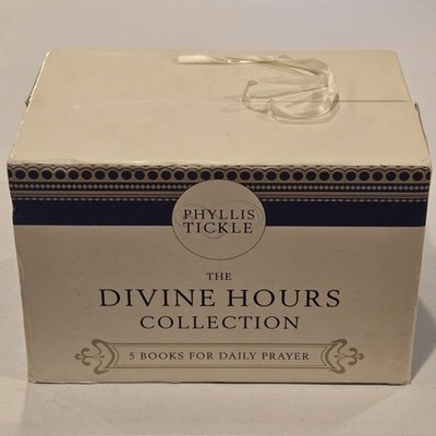 The Divine Hours Collection - 5 Books Daily Prayer - Phyllis Tickle BOOK BOX SET